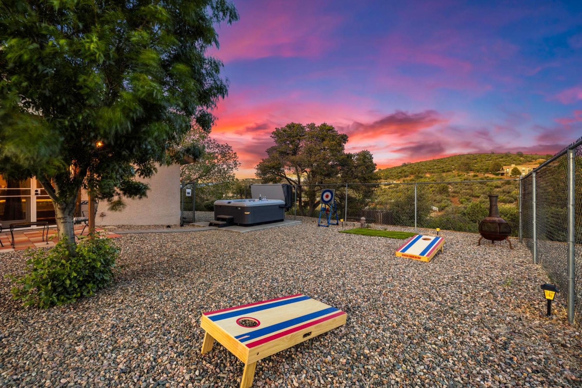 Luxury Prescott Home 4K Ft- Sleeps 22 Whot Tub المظهر الخارجي الصورة