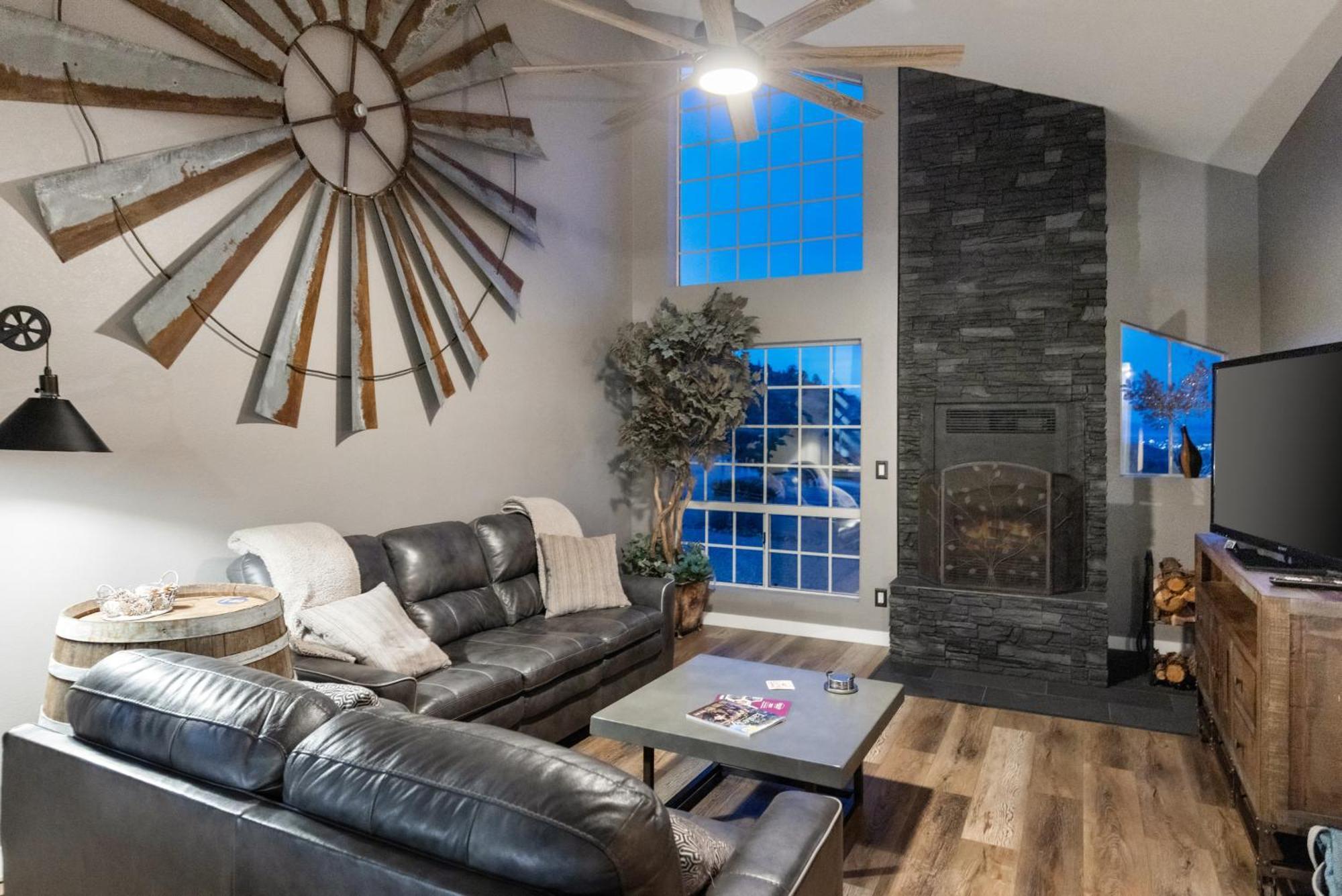 Luxury Prescott Home 4K Ft- Sleeps 22 Whot Tub المظهر الخارجي الصورة