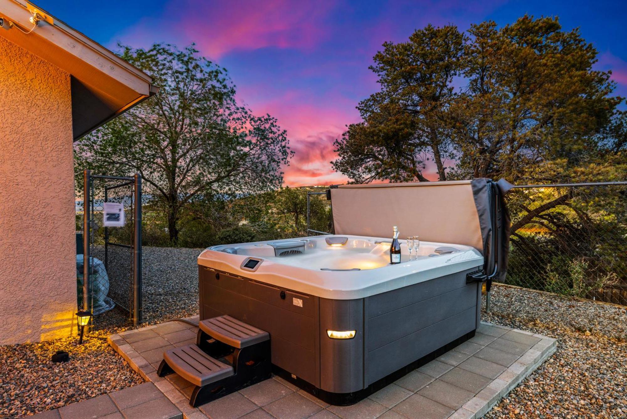 Luxury Prescott Home 4K Ft- Sleeps 22 Whot Tub المظهر الخارجي الصورة